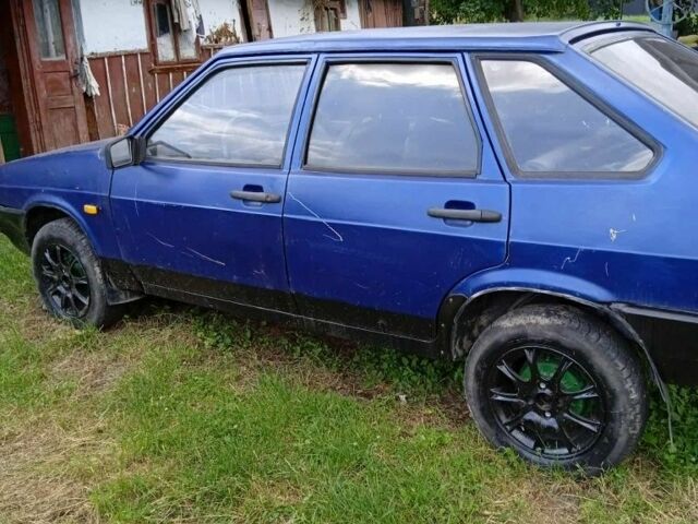 Синий ВАЗ 2109, объемом двигателя 1.3 л и пробегом 300 тыс. км за 484 $, фото 3 на Automoto.ua