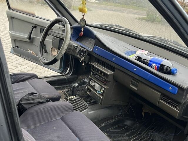 Синий ВАЗ 2109, объемом двигателя 1.3 л и пробегом 200 тыс. км за 730 $, фото 3 на Automoto.ua