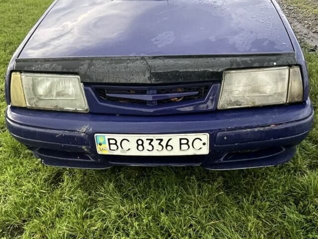 Синий ВАЗ 2109, объемом двигателя 1.5 л и пробегом 128 тыс. км за 800 $, фото 2 на Automoto.ua