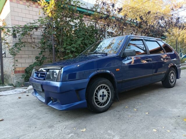 Синий ВАЗ 2109, объемом двигателя 1.5 л и пробегом 70 тыс. км за 2000 $, фото 1 на Automoto.ua