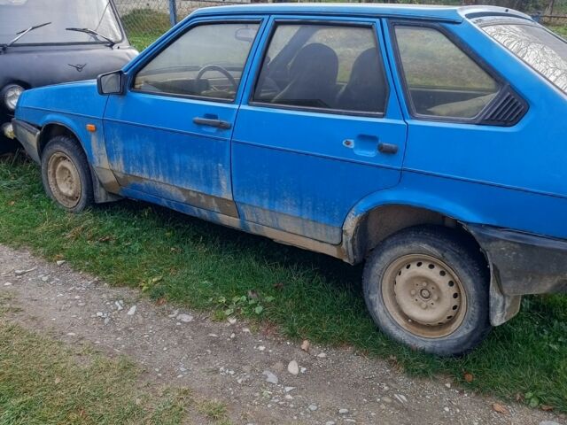 Синий ВАЗ 2109, объемом двигателя 1.5 л и пробегом 200 тыс. км за 350 $, фото 1 на Automoto.ua