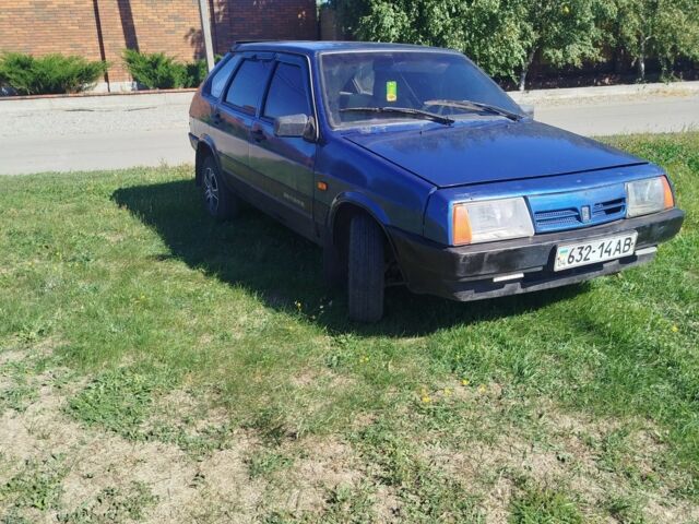 Синий ВАЗ 2109, объемом двигателя 1.5 л и пробегом 3 тыс. км за 532 $, фото 3 на Automoto.ua