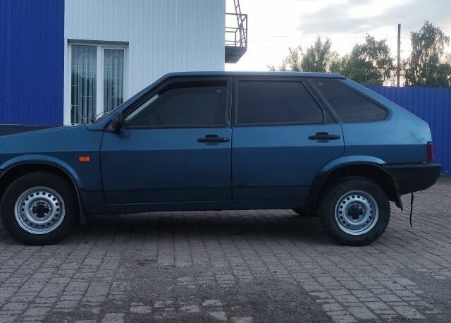 Синий ВАЗ 2109, объемом двигателя 1.5 л и пробегом 170 тыс. км за 1250 $, фото 4 на Automoto.ua