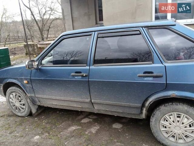 Синий ВАЗ 2109, объемом двигателя 1.5 л и пробегом 95 тыс. км за 1300 $, фото 3 на Automoto.ua