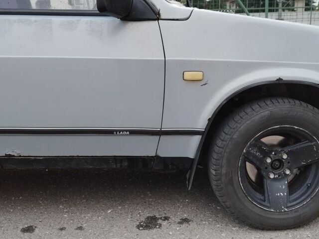 Синий ВАЗ 2109, объемом двигателя 1.5 л и пробегом 375 тыс. км за 800 $, фото 6 на Automoto.ua