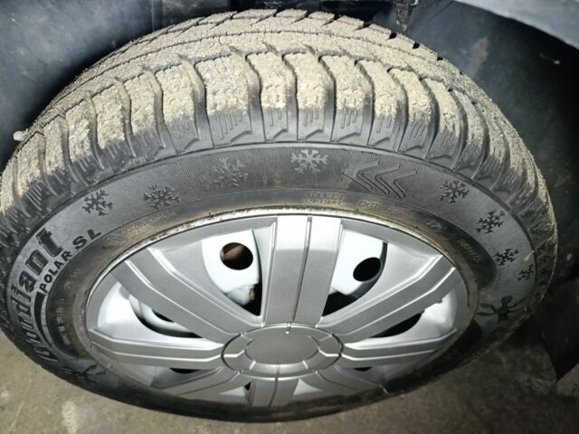 Синий ВАЗ 2109, объемом двигателя 1.5 л и пробегом 180 тыс. км за 2100 $, фото 4 на Automoto.ua