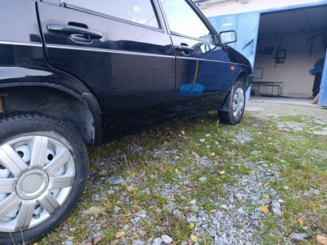 Синий ВАЗ 2109, объемом двигателя 1.5 л и пробегом 180 тыс. км за 2100 $, фото 1 на Automoto.ua