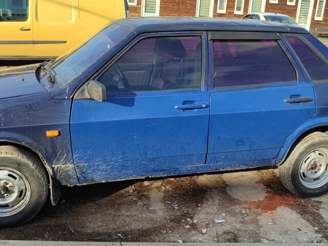 ВАЗ 2109 2004 в Шостке на Automoto.ua Синий ВАЗ 2109, объемом двигателя 1.5 л и пробегом 77 тыс. км за 1191 $, фото 7 на Automoto.ua