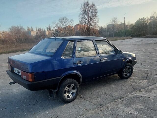 Синий ВАЗ 2109, объемом двигателя 0 л и пробегом 180 тыс. км за 1050 $, фото 7 на Automoto.ua