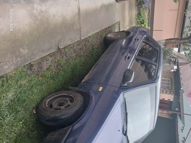 Синий ВАЗ 2109, объемом двигателя 1.5 л и пробегом 180 тыс. км за 840 $, фото 1 на Automoto.ua