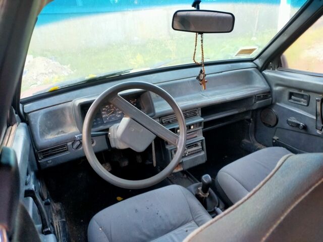 ВАЗ 2109 2006 в Ивано-Франковске на Automoto.ua Синий ВАЗ 2109, объемом двигателя 1.5 л и пробегом 250 тыс. км за 288 $, фото 5 на Automoto.ua