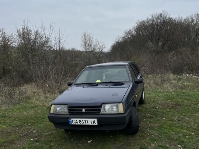 Синий ВАЗ 2109, объемом двигателя 1.5 л и пробегом 389 тыс. км за 750 $, фото 3 на Automoto.ua