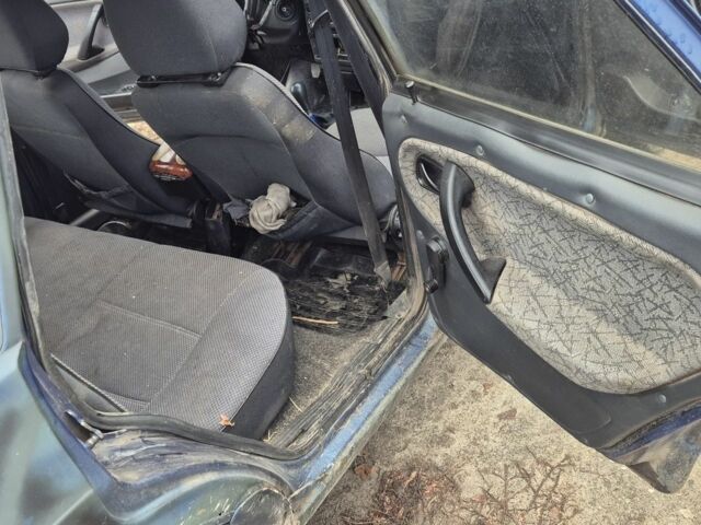 Синій ВАЗ 2109, об'ємом двигуна 1.6 л та пробігом 280 тис. км за 1000 $, фото 5 на Automoto.ua