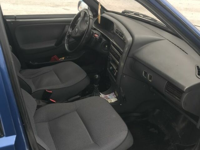 Синий ВАЗ 2109, объемом двигателя 1.6 л и пробегом 178 тыс. км за 1650 $, фото 4 на Automoto.ua