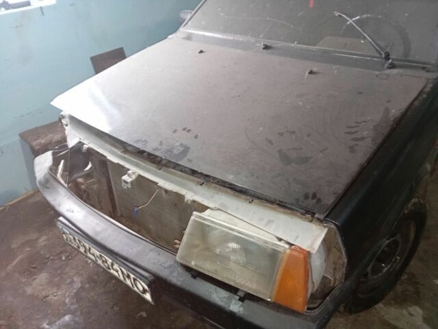 Синий ВАЗ 2109, объемом двигателя 1.5 л и пробегом 350 тыс. км за 300 $, фото 4 на Automoto.ua