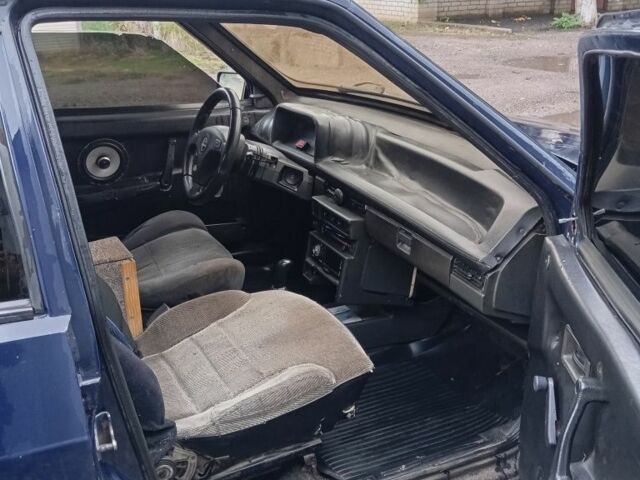 Синий ВАЗ 2109, объемом двигателя 3 л и пробегом 54 тыс. км за 550 $, фото 4 на Automoto.ua