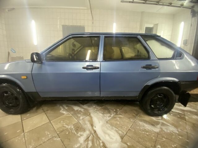 Синій ВАЗ 2109, об'ємом двигуна 1.5 л та пробігом 100 тис. км за 1100 $, фото 5 на Automoto.ua