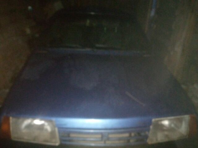 Синий ВАЗ 2109, объемом двигателя 1.5 л и пробегом 266 тыс. км за 650 $, фото 3 на Automoto.ua