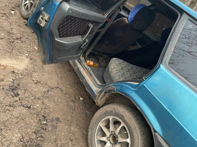 Синий ВАЗ 2109, объемом двигателя 1.5 л и пробегом 2 тыс. км за 2500 $, фото 11 на Automoto.ua