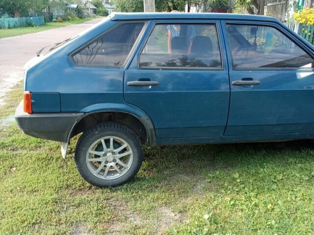 Синий ВАЗ 2109, объемом двигателя 1.5 л и пробегом 124 тыс. км за 1400 $, фото 2 на Automoto.ua