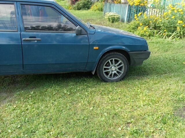 Синий ВАЗ 2109, объемом двигателя 1.5 л и пробегом 124 тыс. км за 1400 $, фото 3 на Automoto.ua