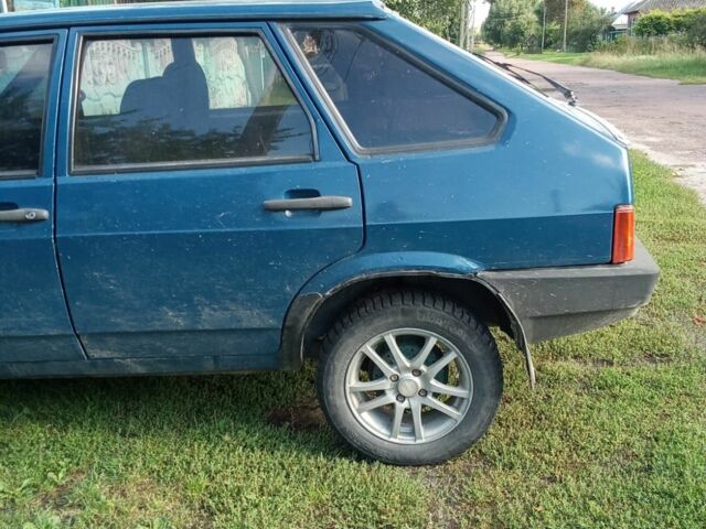 Синий ВАЗ 2109, объемом двигателя 1.5 л и пробегом 124 тыс. км за 1400 $, фото 1 на Automoto.ua