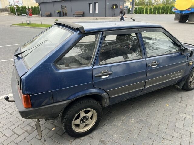 Синий ВАЗ 2109, объемом двигателя 1.5 л и пробегом 120 тыс. км за 1300 $, фото 1 на Automoto.ua