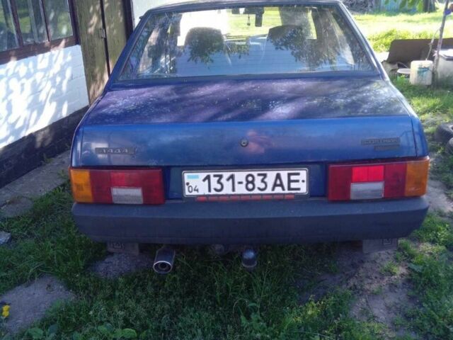 Синій ВАЗ 2109, об'ємом двигуна 1.5 л та пробігом 235 тис. км за 971 $, фото 2 на Automoto.ua
