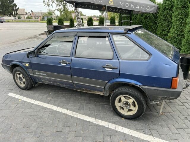 Синий ВАЗ 2109, объемом двигателя 1.5 л и пробегом 120 тыс. км за 1300 $, фото 7 на Automoto.ua
