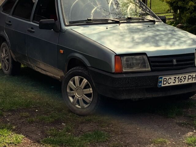 Синий ВАЗ 2109, объемом двигателя 1.3 л и пробегом 300 тыс. км за 477 $, фото 4 на Automoto.ua