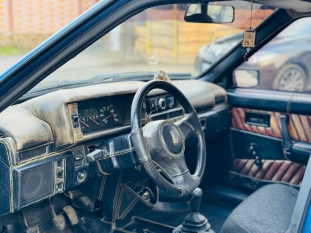 Синий ВАЗ 2109, объемом двигателя 1.5 л и пробегом 190 тыс. км за 1700 $, фото 4 на Automoto.ua