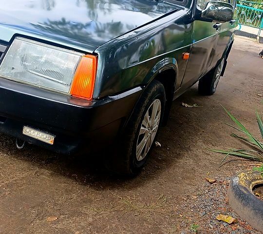 Зелений ВАЗ 2109, об'ємом двигуна 1.3 л та пробігом 200 тис. км за 1000 $, фото 1 на Automoto.ua