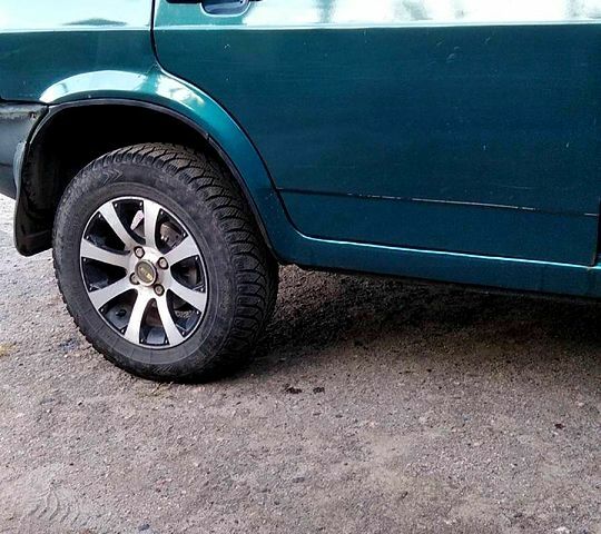 Зеленый ВАЗ 2109, объемом двигателя 1.3 л и пробегом 37 тыс. км за 1100 $, фото 5 на Automoto.ua