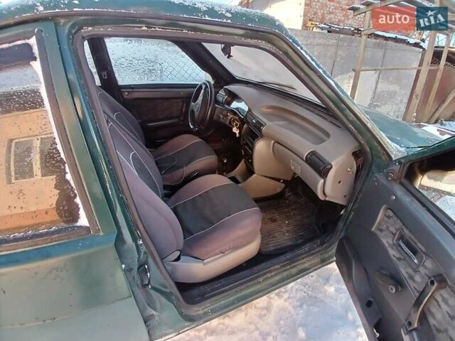 Зелений ВАЗ 2109, об'ємом двигуна 1.29 л та пробігом 300 тис. км за 800 $, фото 11 на Automoto.ua