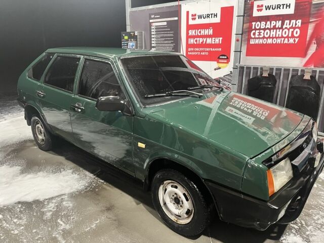 Зеленый ВАЗ 2109, объемом двигателя 1.3 л и пробегом 175 тыс. км за 1000 $, фото 2 на Automoto.ua