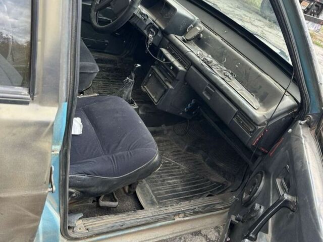 ВАЗ 2109 1990 в Софиевке на Automoto.ua Зеленый ВАЗ 2109, объемом двигателя 1.5 л и пробегом 200 тыс. км за 800 $, фото 1 на Automoto.ua