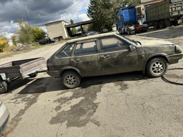 ВАЗ 2109 1990 в Софиевке на Automoto.ua Зеленый ВАЗ 2109, объемом двигателя 1.5 л и пробегом 200 тыс. км за 800 $, фото 2 на Automoto.ua