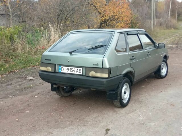 Зеленый ВАЗ 2109, объемом двигателя 1.3 л и пробегом 330 тыс. км за 566 $, фото 12 на Automoto.ua