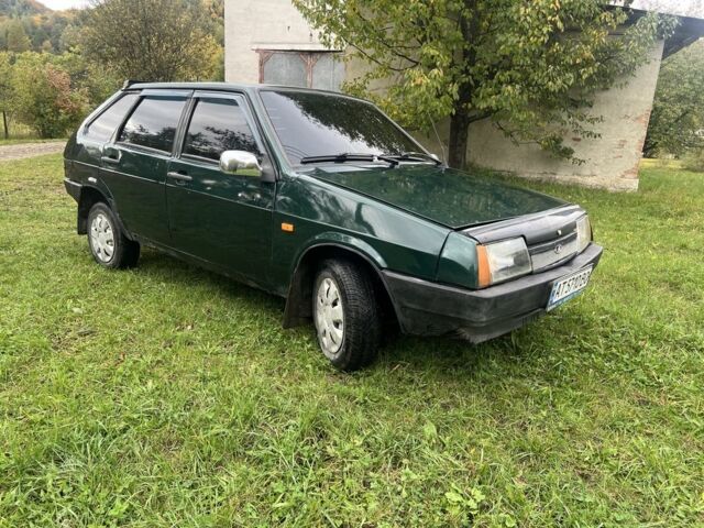 Зеленый ВАЗ 2109, объемом двигателя 1.5 л и пробегом 100 тыс. км за 950 $, фото 2 на Automoto.ua