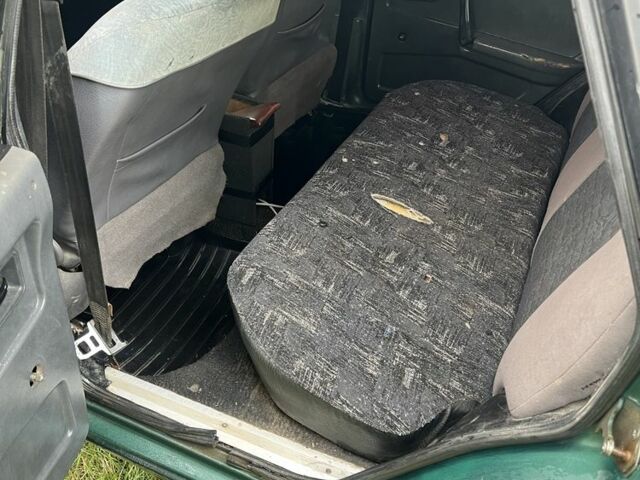 Зеленый ВАЗ 2109, объемом двигателя 1.5 л и пробегом 100 тыс. км за 950 $, фото 9 на Automoto.ua