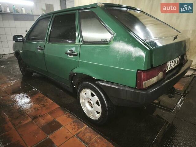 Зеленый ВАЗ 2109, объемом двигателя 1.6 л и пробегом 80 тыс. км за 800 $, фото 1 на Automoto.ua