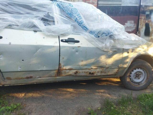 Зелений ВАЗ 2109, об'ємом двигуна 1.5 л та пробігом 250 тис. км за 800 $, фото 9 на Automoto.ua