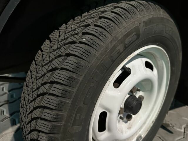 Зелений ВАЗ 2109, об'ємом двигуна 1.5 л та пробігом 67 тис. км за 1500 $, фото 5 на Automoto.ua