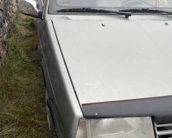 Зеленый ВАЗ 2109, объемом двигателя 1.5 л и пробегом 230 тыс. км за 1400 $, фото 1 на Automoto.ua