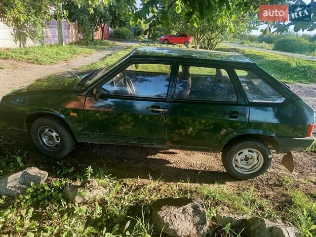 Зеленый ВАЗ 2109, объемом двигателя 1.5 л и пробегом 250 тыс. км за 800 $, фото 5 на Automoto.ua