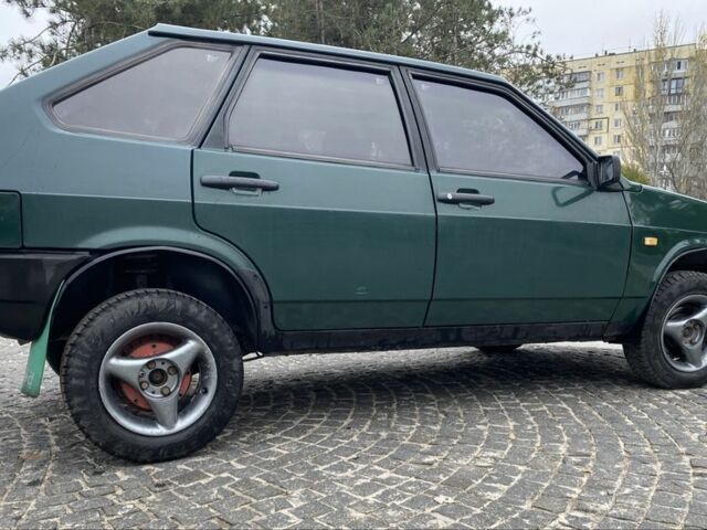 Зелений ВАЗ 2109, об'ємом двигуна 1.5 л та пробігом 21 тис. км за 1300 $, фото 4 на Automoto.ua