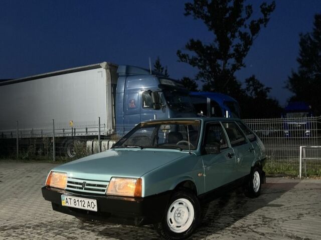 Зеленый ВАЗ 2109, объемом двигателя 1.5 л и пробегом 57 тыс. км за 530 $, фото 1 на Automoto.ua