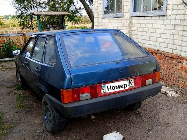 Зеленый ВАЗ 2109, объемом двигателя 1.5 л и пробегом 200 тыс. км за 500 $, фото 3 на Automoto.ua