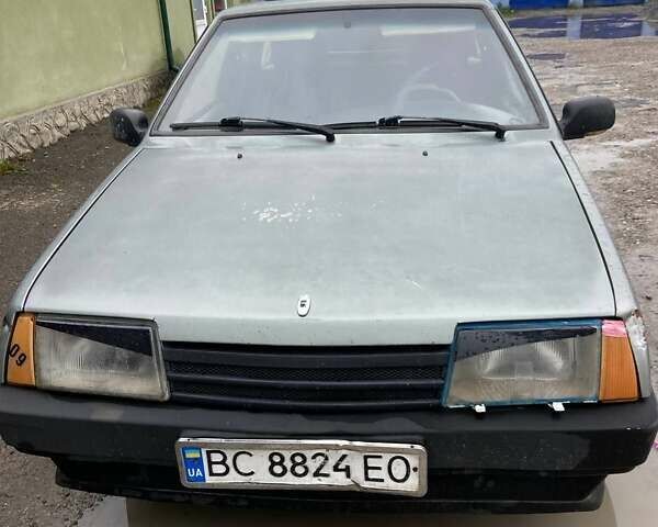 ВАЗ 2109 1996 в Черновцах на Automoto.ua Зеленый ВАЗ 2109, объемом двигателя 1.3 л и пробегом 312 тыс. км за 1200 $, фото 3 на Automoto.ua