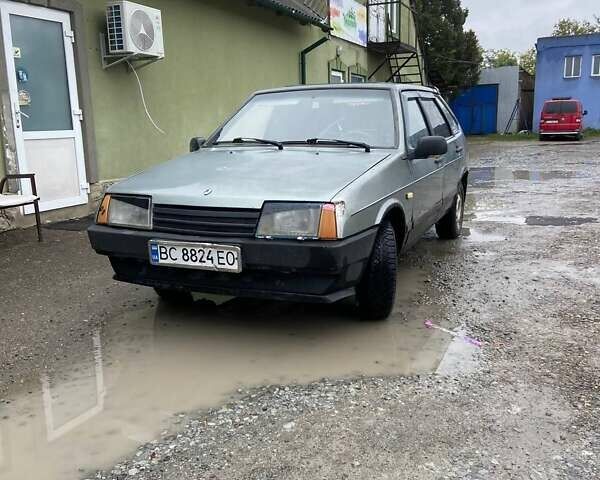 ВАЗ 2109 1996 в Черновцах на Automoto.ua Зеленый ВАЗ 2109, объемом двигателя 1.3 л и пробегом 312 тыс. км за 1200 $, фото 2 на Automoto.ua